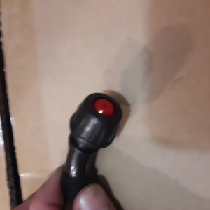 Форсунка одинарна червона (кругла), зовн. різьба