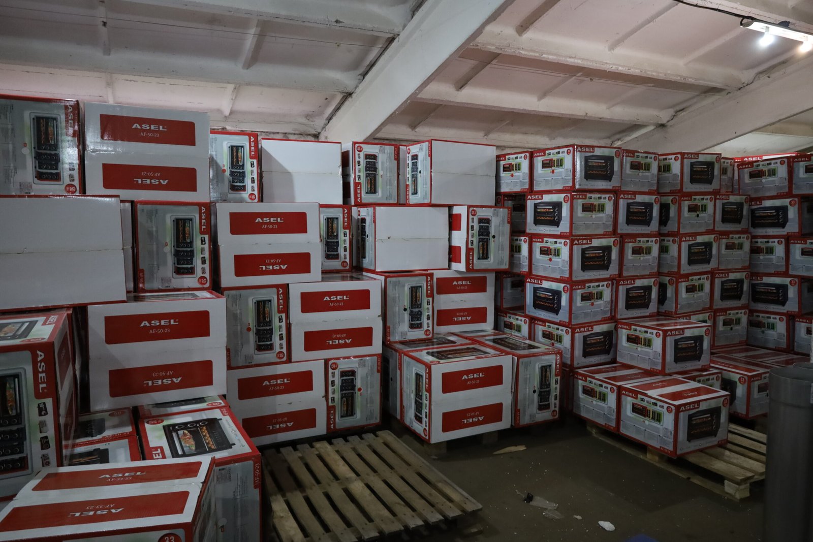 Духовка (Піч) Асель 40 л.  + таймером турбо (чорна) 40-33