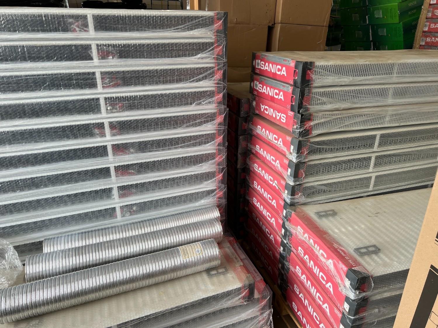 Радіатор сталевий Sanica тип 22 300×2000 (сталевий панельний радіатор опалення Sanica)