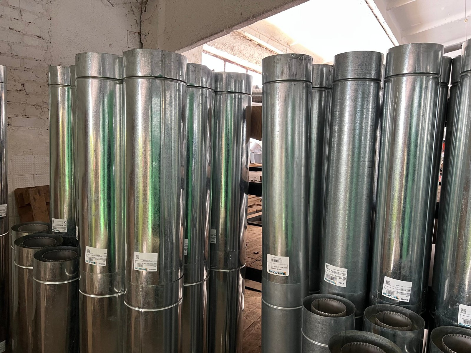 Труба димохідна сендвіч довжина 0,5 м нержавіюча сталь (нерж./оцинк.) Ø150×220 мм товщина 0,8 мм (труба сендвіч димохідна)