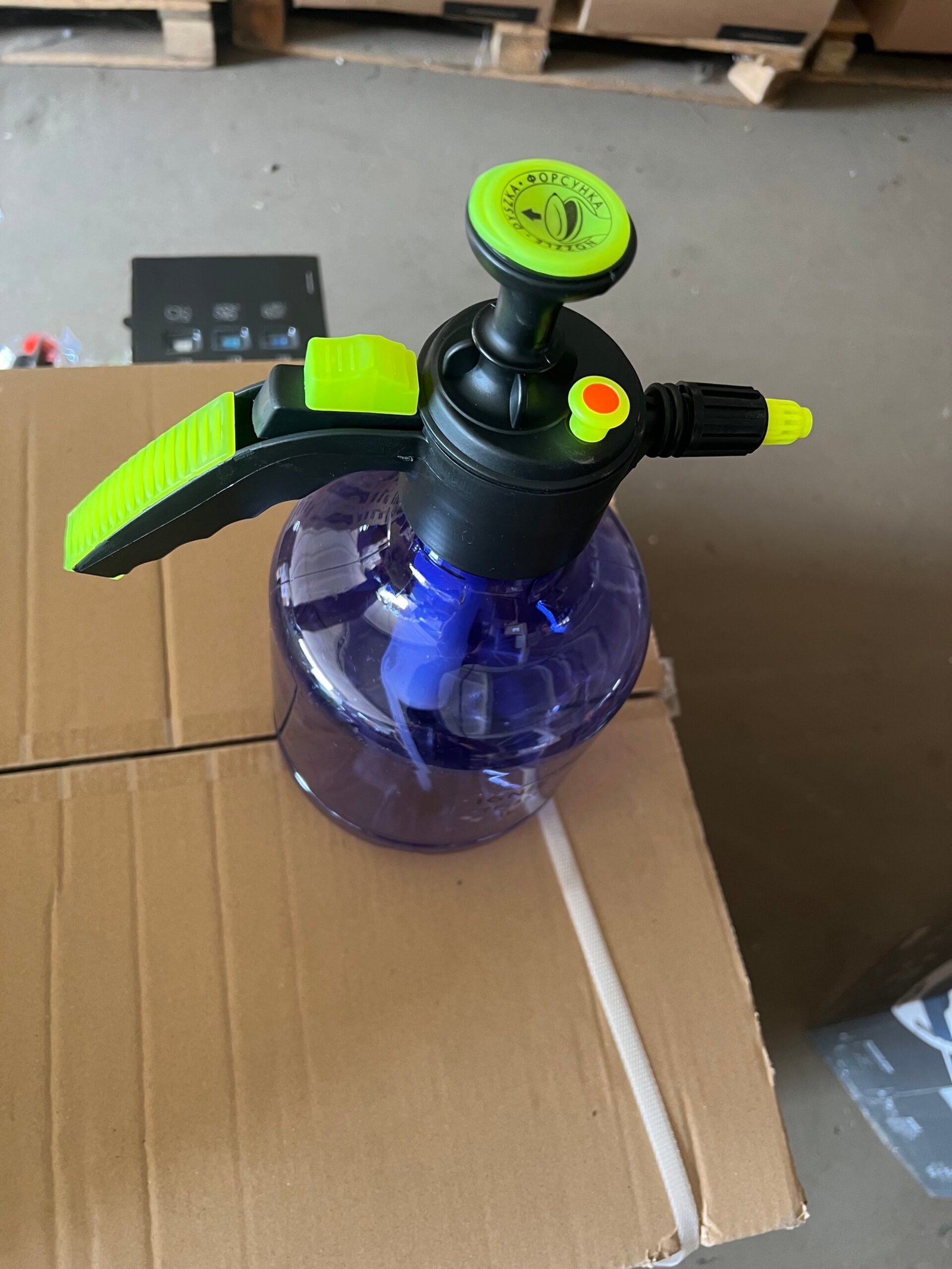 Обприскувач ручний IGNIS TF-03M 3 літри синій прозорий