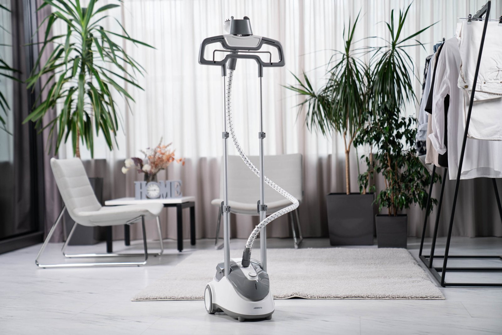 Відпарювач Ardesto IR-S18B, Тип: з парою. Потужність: Потужність 1800 Вт. Постійна подача